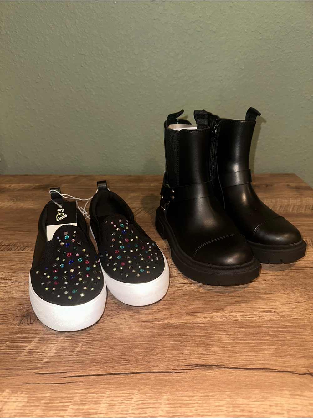 Art Class girls size 13 both NWT super cute!